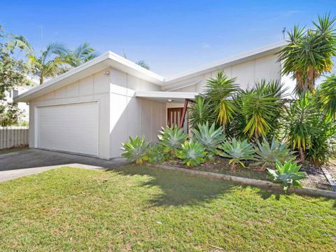 Casuarina Escape - Dalby Accommodation 1