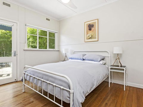 KIMBERLEY McCRAE - Dalby Accommodation 2