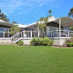 Akarana Beach House :: Jervis Bay Rentals - Dalby Accommodation 0