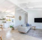 Birdsea House - Dalby Accommodation