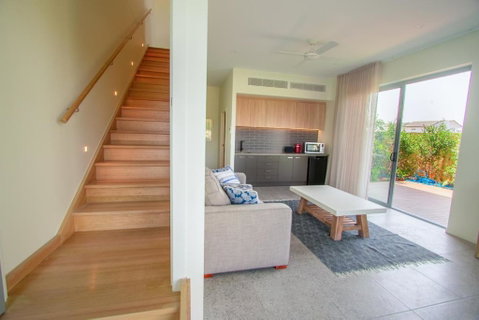 Dune Beachfront Apartments - Dalby Accommodation 2