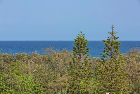 Dune Beachfront Apartments - Dalby Accommodation 4