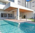 Dune Beachfront Apartments - Dalby Accommodation