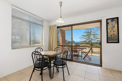Tradewinds Apartment 3 - Dalby Accommodation 6