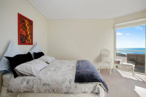 PANORAMA VIEWS Spectacular Ocean Views - Dalby Accommodation 5