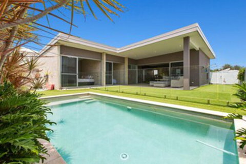 BEACHSIDE HAVEN - Dalby Accommodation 0