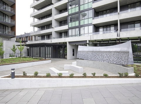 CANBERRA CHIC Hosted By LAbode - Dalby Accommodation 0