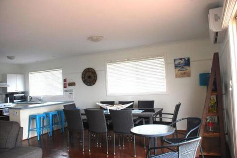 EAGLES NEST VIEWS On TAMARA - Dalby Accommodation 4