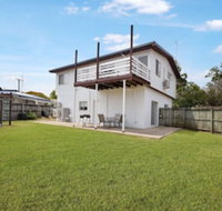 The White House Mooloolaba Beach - Dalby Accommodation