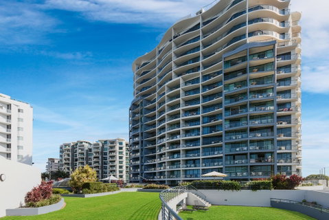 Mant814 - Ocean Views & Sunny Stays - Dalby Accommodation 0