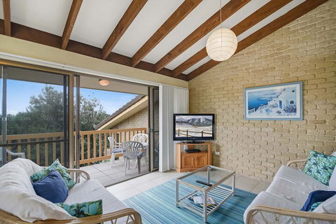 Galleries 3 - 3/28 Peregian Esplanade - Dalby Accommodation 6