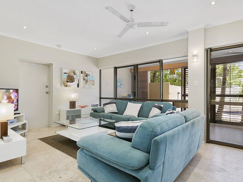 A Superb Location For Enjoying The Best Of Noosa Unit 2 / 69 Noosa Parade - Dalby Accommodation 1