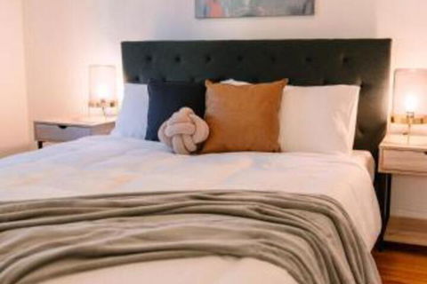 A Wave Away At Glenelg Cosy Unit Near The Beach - Dalby Accommodation 7