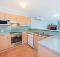 Beachside 22 LJHooker Yamba - Dalby Accommodation