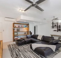 Luxury PoolSide Apartment In Beachfront - Dalby Accommodation