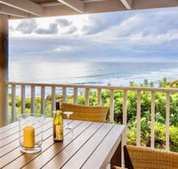 Yallingups best located beach house - Dalby Accommodation