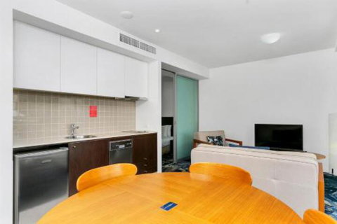 Harbour Lights Apartments - Dalby Accommodation 1