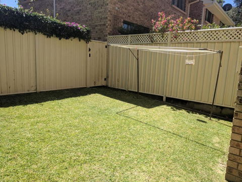 DAVIES STREET 3 / 14 MOLLYMOOK - Dalby Accommodation 3