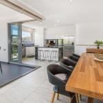 CASABLANCA DROMANA - Dalby Accommodation 0