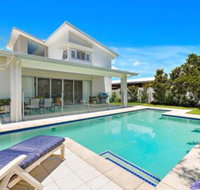 Summer Beach House on Tallows Avenue Kingscliff - Dalby Accommodation