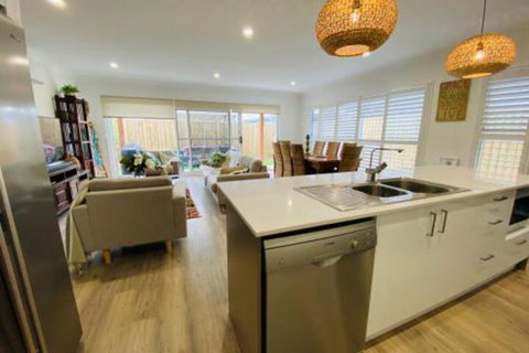 Nautilus Beach House #2 With Pool Kingscliff - Dalby Accommodation 6