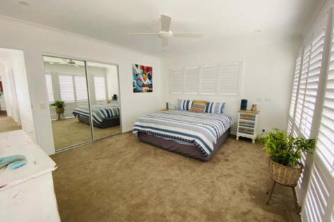 Nautilus Beach House #2 With Pool Kingscliff - Dalby Accommodation 5