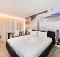 New York Style Room in Northbridge with Roof Terrace - Dalby Accommodation