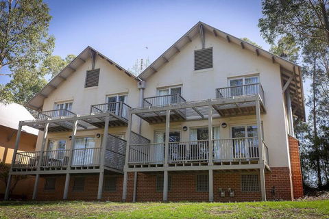 Villa Boronia - Dalby Accommodation 1
