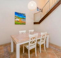 Beachside 1 LJHooker Yamba - Dalby Accommodation