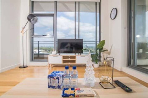 17th Level 1bed1bath APT Macquaire Park+wifi+view - Dalby Accommodation 0