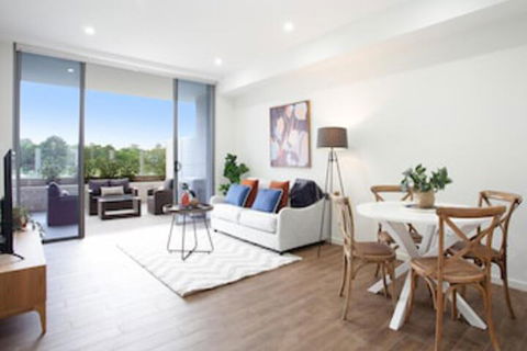 GOLF LOVERS RETREAT-hosted By L'Abode - Dalby Accommodation 0