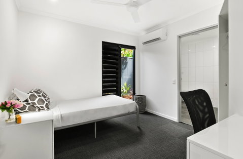 MiHaven Shared Living â€“ Martyn St - Dalby Accommodation 4
