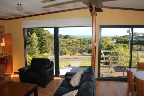Gabbadah Beach House - Dalby Accommodation 2