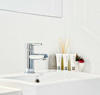 Modern Apartment Next to Largest Shopping Centre - Dalby Accommodation