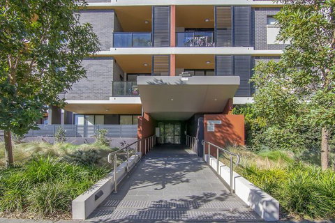 Charming And Dream Home In Sydney - Dalby Accommodation 1