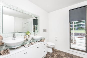 Augustine - Dalby Accommodation 6