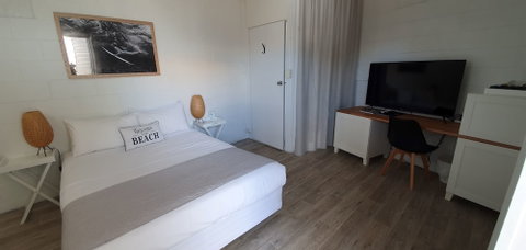 Beach Holiday Apartments Motel - Dalby Accommodation 3