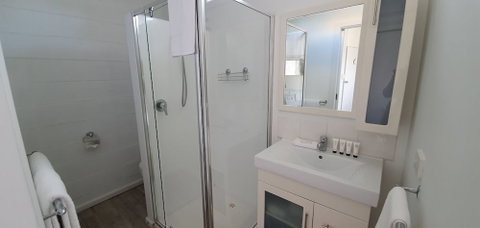 Beach Holiday Apartments Motel - Dalby Accommodation 2