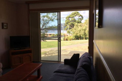 Bruny Island Accommodation Bruny Island Holiday Units (One) - Dalby Accommodation 3