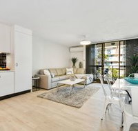 Mooloolaba Apartment with Marina Views - Dalby Accommodation