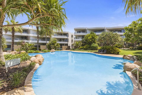 Cotton Beach Apartment 35 Pool Views - Dalby Accommodation 1