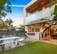 Salt Village Retreat - Dalby Accommodation