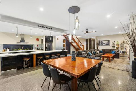 Salt Village Retreat - Dalby Accommodation 4