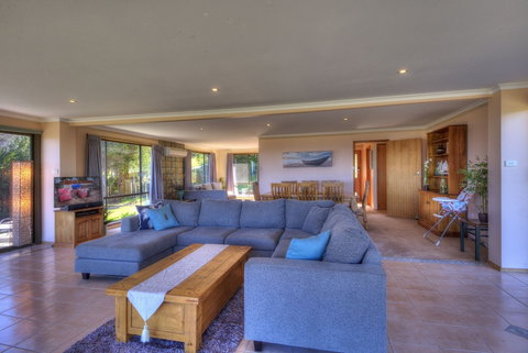 Sandgroper - Dalby Accommodation 2