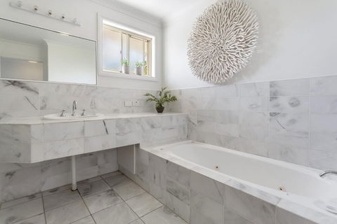 Pacific Blue Townhouse 351 265 Sandy Point Road - Dalby Accommodation 4