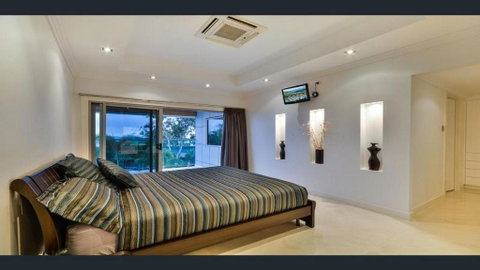 Jasmine House On Hamilton Island - Dalby Accommodation 4