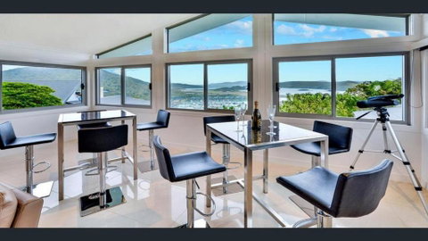 Jasmine House On Hamilton Island - Dalby Accommodation 1