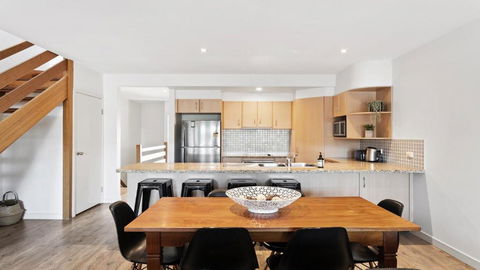 Aqua On Fletcher Street - Dalby Accommodation 5