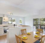1 / 31 Ocean Street a Relaxing Coastal Retreat - Dalby Accommodation
