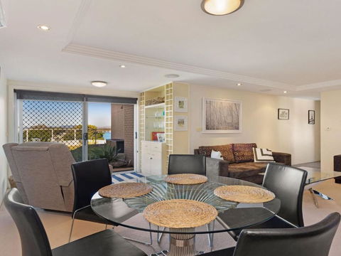 Garden Apartment At Forster Tower - Dalby Accommodation 3